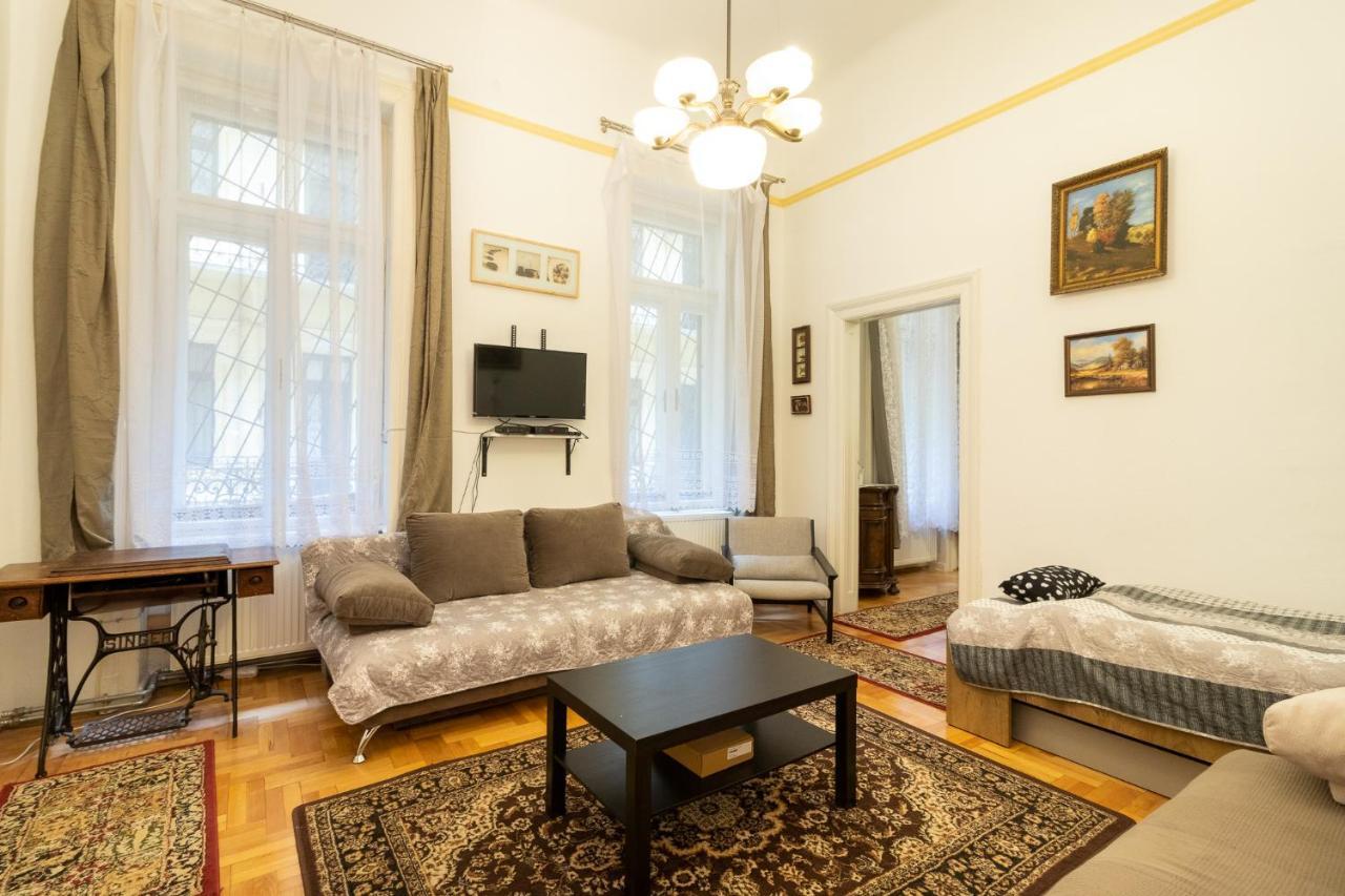 Rakoczi Apartman บูดาเปสต์ ภายนอก รูปภาพ